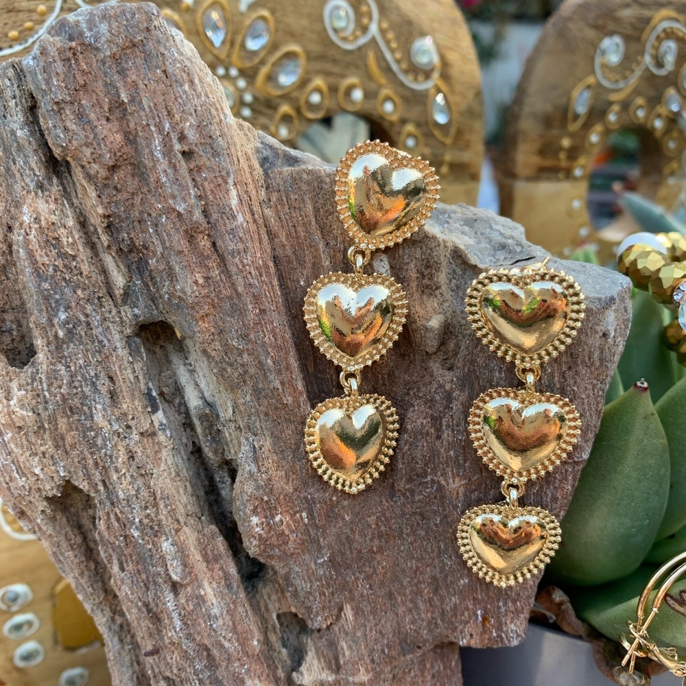 Gold heart trio